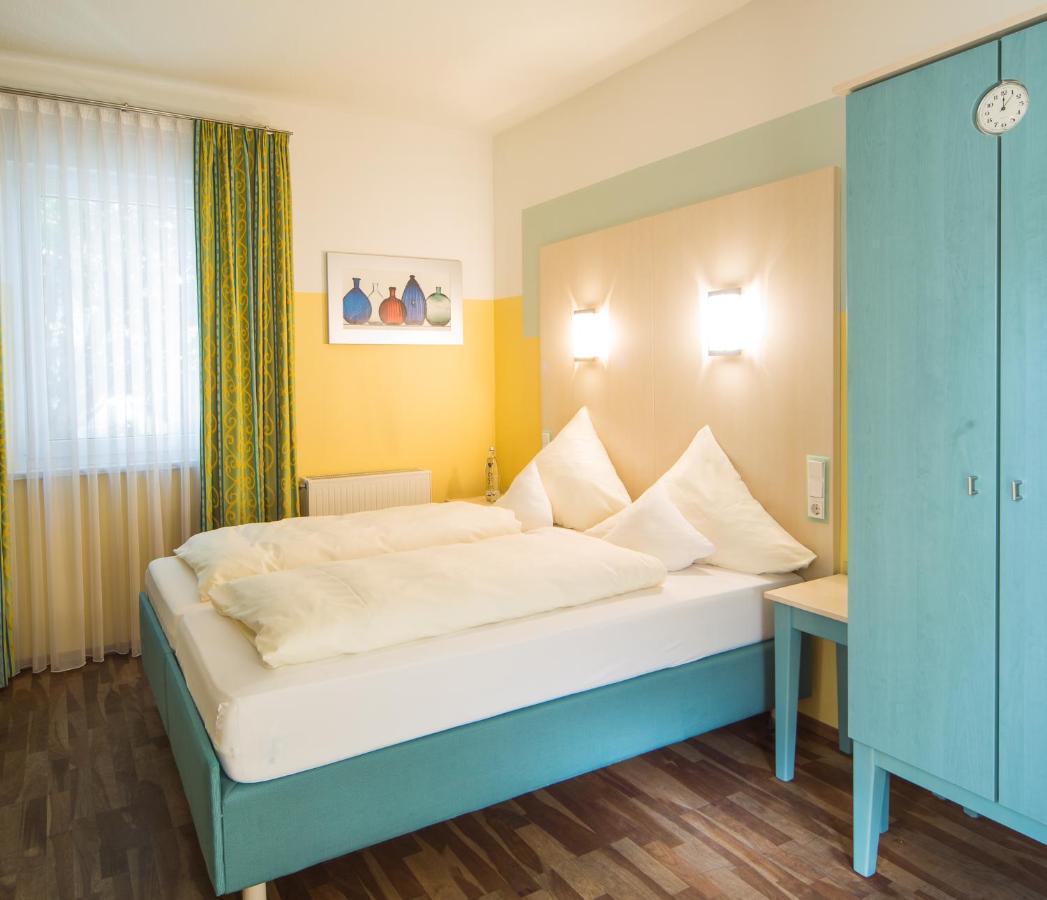 Ambient Hotel am Europakanal Fürth Buitenkant foto